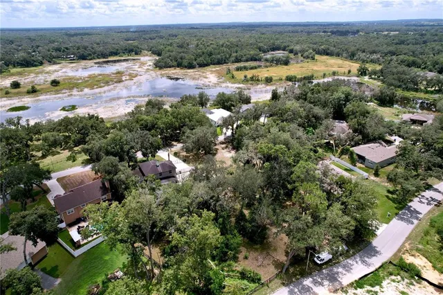 $630,000 | 5123 Shorewood Drive, Dade City, FL 33523