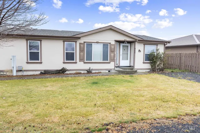 $354,000 | 860 Eagles Pointe Boulevard, Lewiston, ID 83501