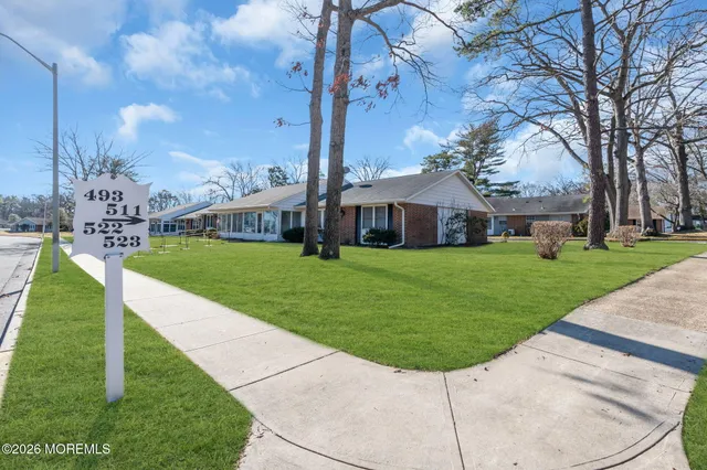 $210,000 | 493A Portsmouth Drive, Unit D, Lakewood, NJ 08701