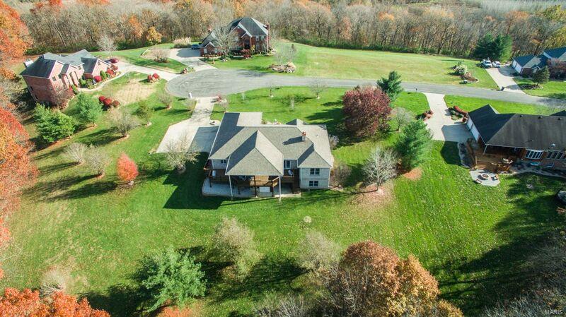6536 Timber Ridge Godfrey, IL 62035 - Photo 4 of 33 Gallery Image 4