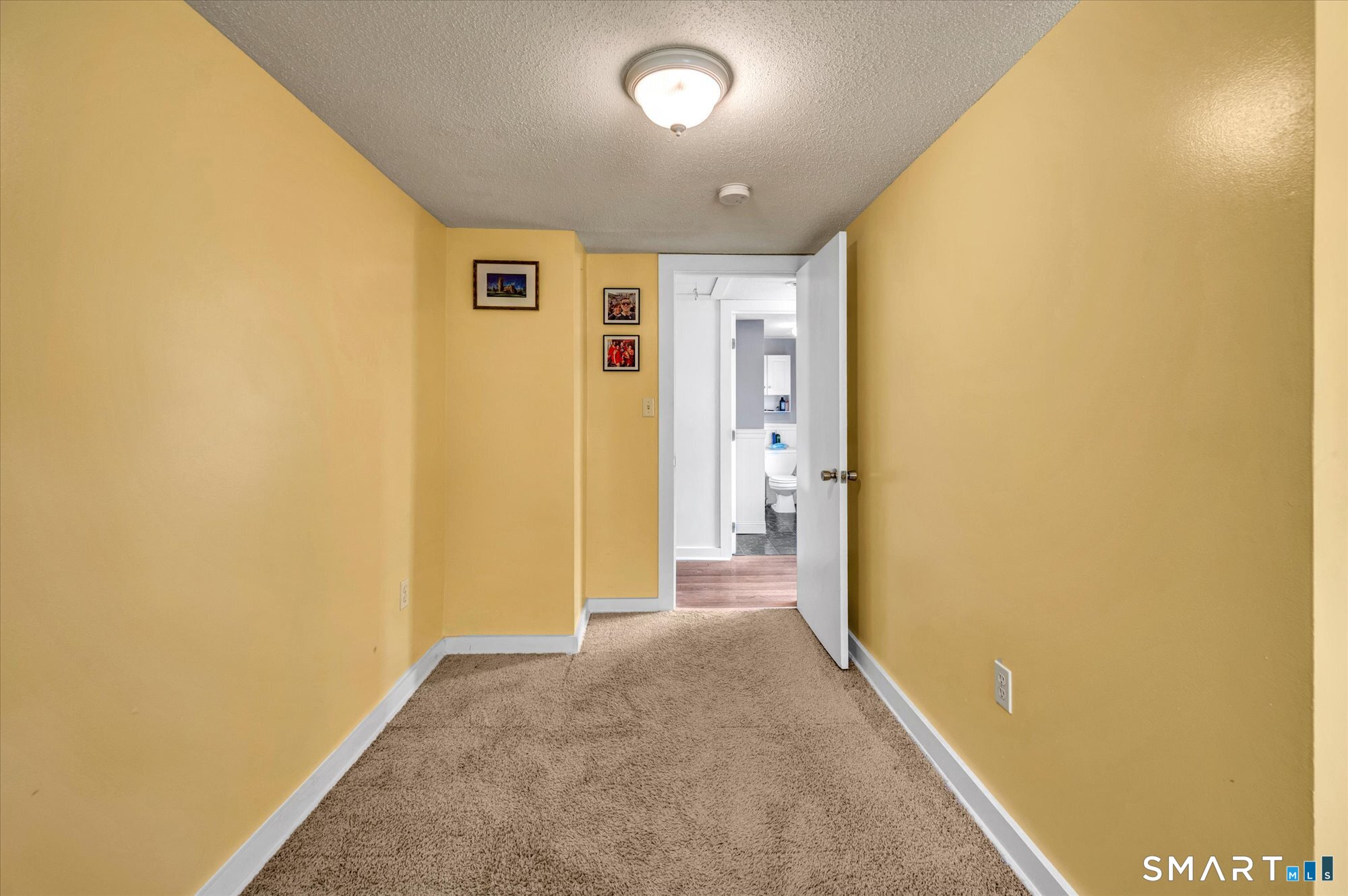 1136 Randolph Road Middletown, CT 06457 - Photo 27 of 32
