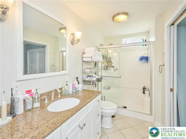 $329,000 | 1216 Dogwood Lane, Bushkill, PA 18324