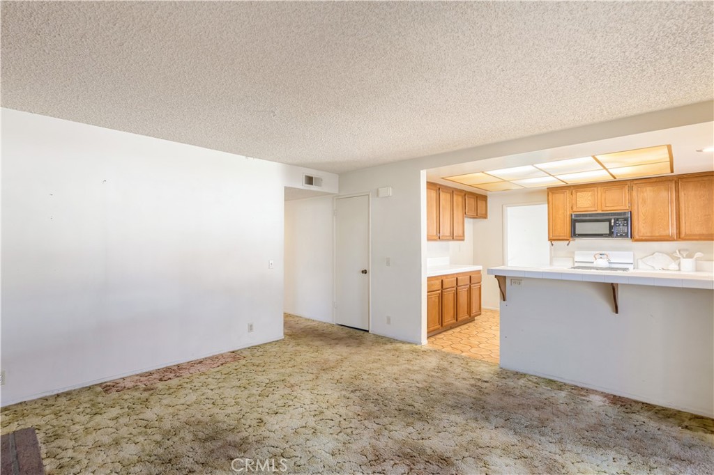 10333 Comanche Avenue Riverside, CA 92503 - Photo 15 of 42