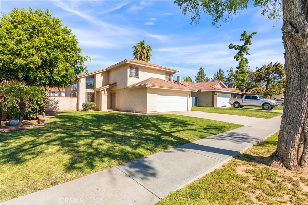 10333 Comanche Avenue Riverside, CA 92503 - Photo 3 of 42