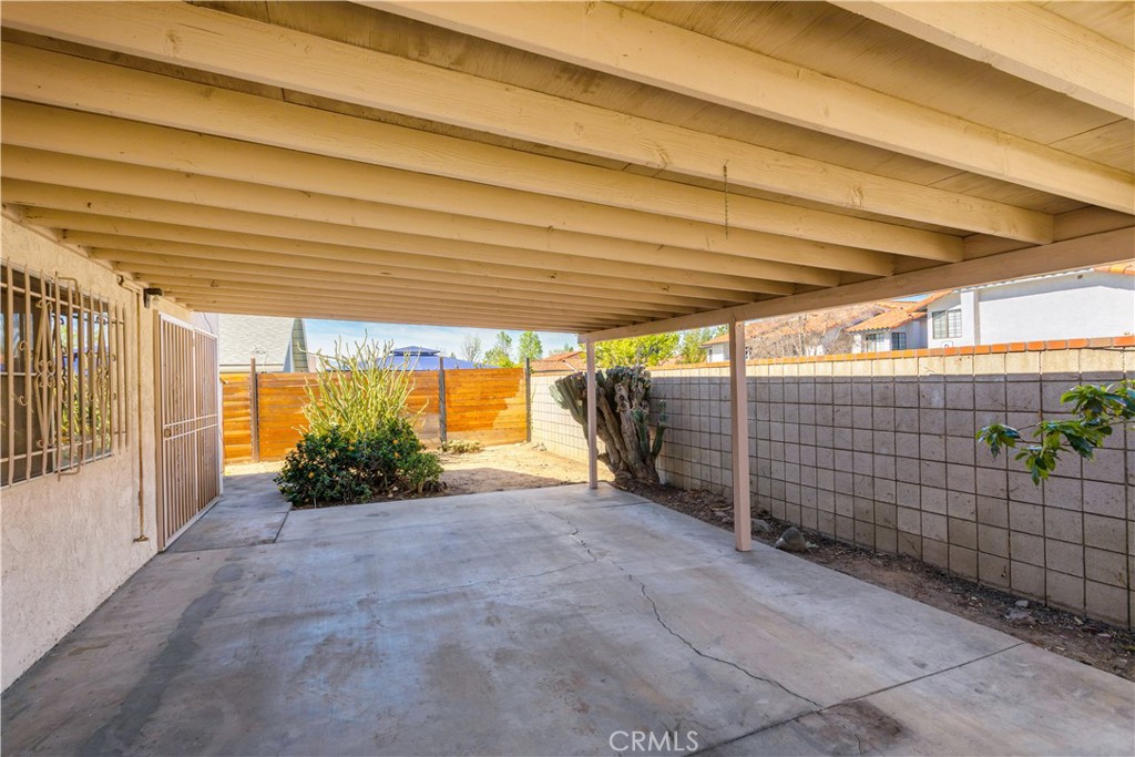 10333 Comanche Avenue Riverside, CA 92503 - Photo 31 of 42 Spacious Covered Patio