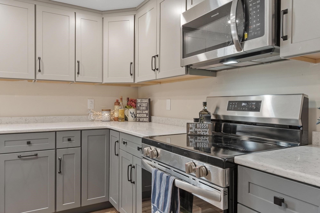 336 Otter River Road Templeton, MA 01468 - Photo 11 of 37