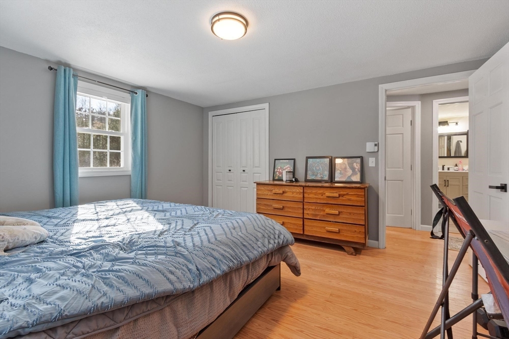 336 Otter River Road Templeton, MA 01468 - Photo 19 of 37