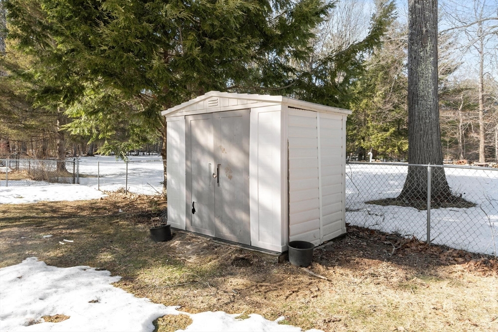 336 Otter River Road Templeton, MA 01468 - Photo 35 of 37