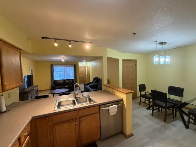 $235,000 | 5332 Congress Avenue, Unit 4, Madison, WI 53718