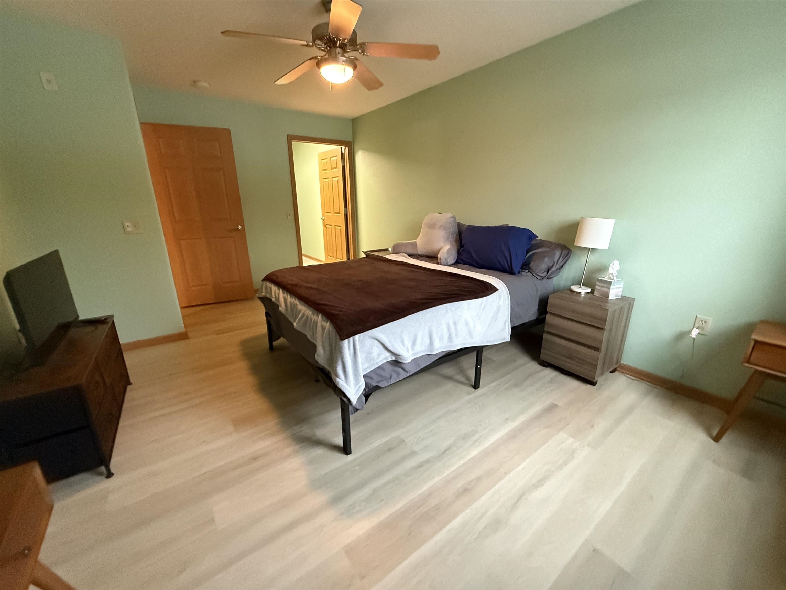 5332 Congress Avenue, Unit 4 Madison, WI 53718 - Photo 15 of 29