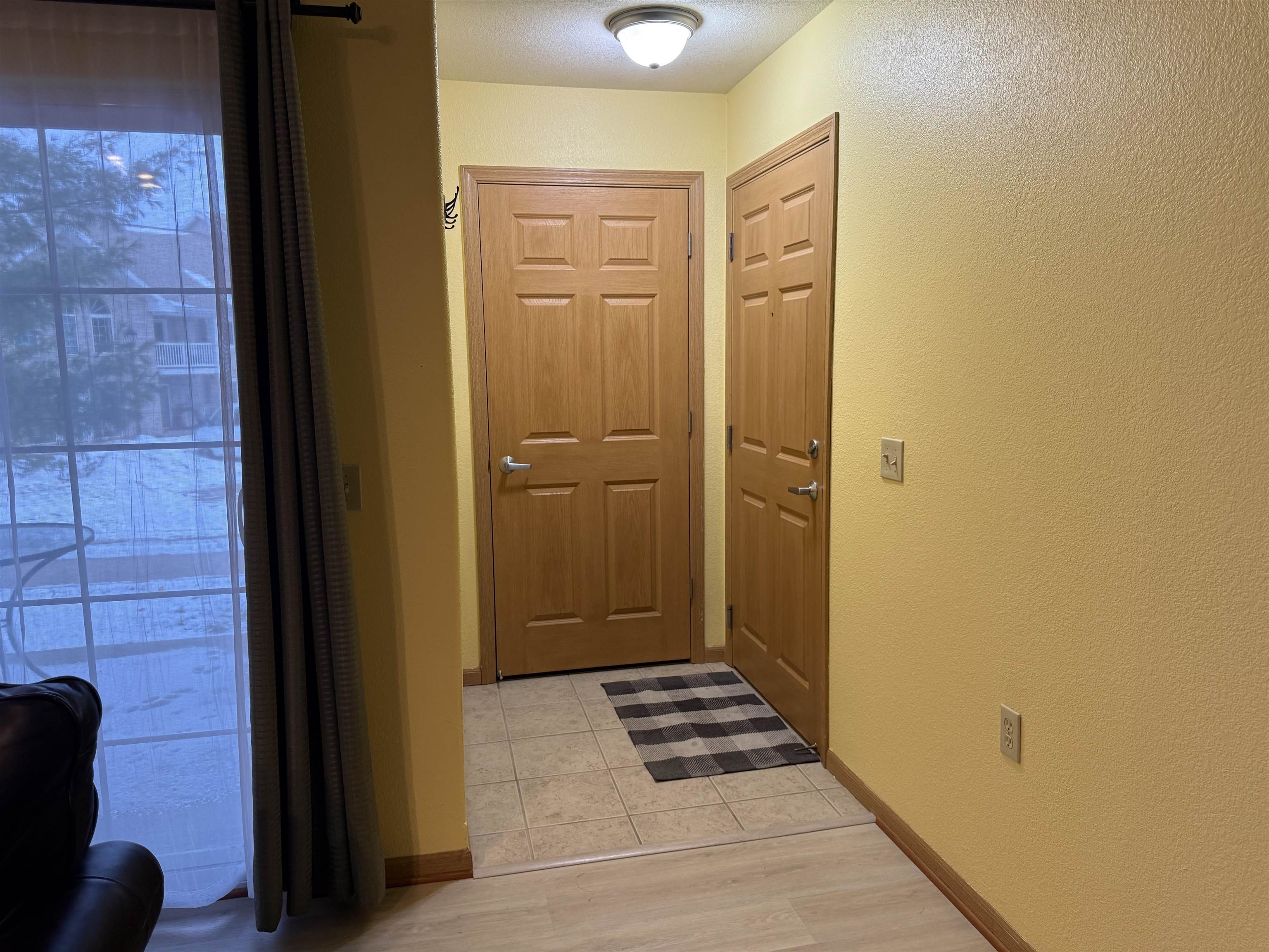 5332 Congress Avenue, Unit 4 Madison, WI 53718 - Photo 3 of 29