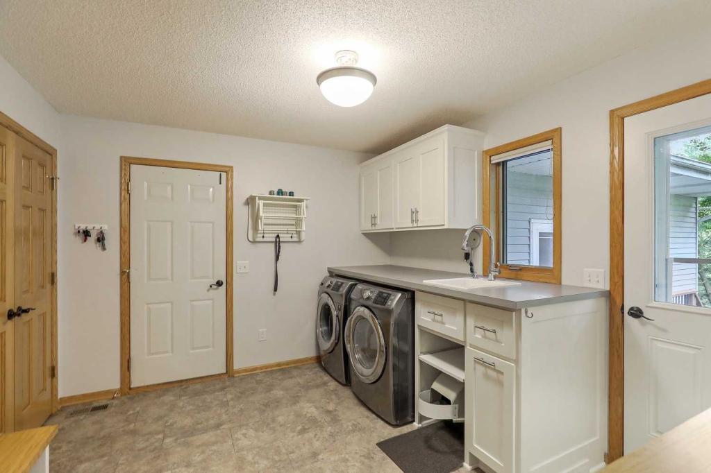 5201 Mayview Road Minnetonka, MN 55345 - Photo 14 of 36 Gallery Image 14