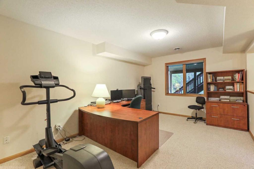 5201 Mayview Road Minnetonka, MN 55345 - Photo 23 of 36 Gallery Image 23