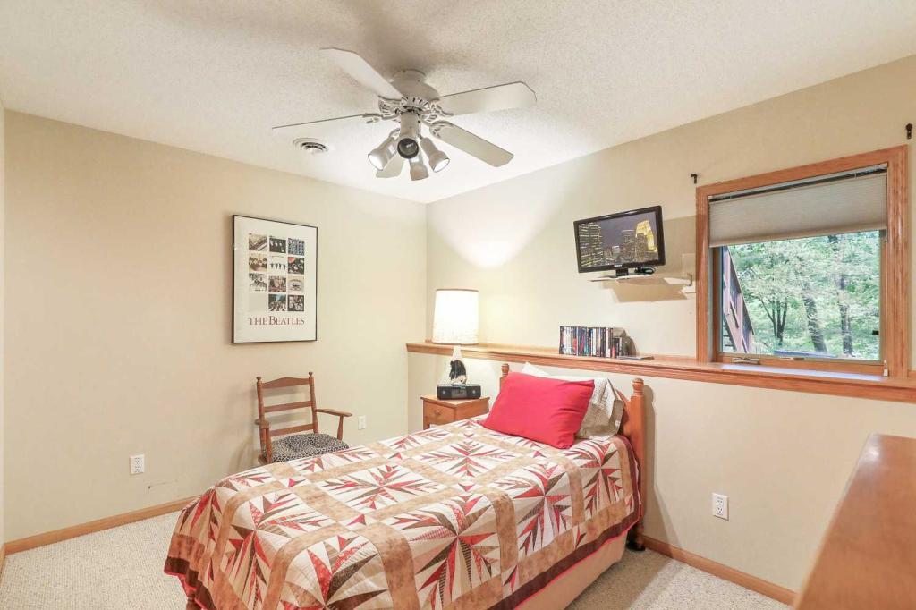 5201 Mayview Road Minnetonka, MN 55345 - Photo 25 of 36 Gallery Image 25