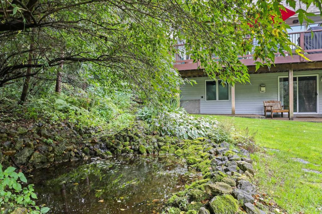 5201 Mayview Road Minnetonka, MN 55345 - Photo 34 of 36 Gallery Image 34