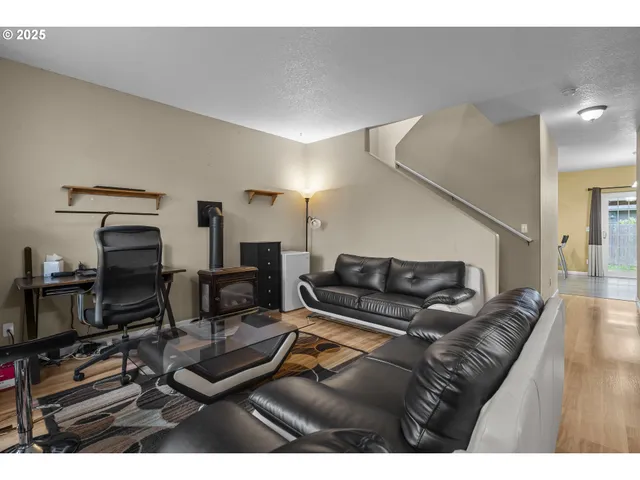 $425,000 | 4515 Samantha Avenue Northeast, Salem, OR 97305