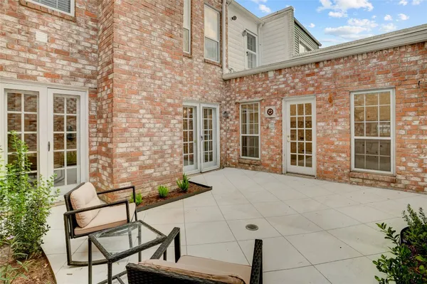 $3,100 | 7514 Olympia Drive, Houston, TX 77063