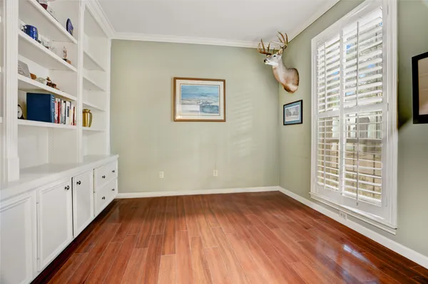 $3,100 | 7514 Olympia Drive, Houston, TX 77063