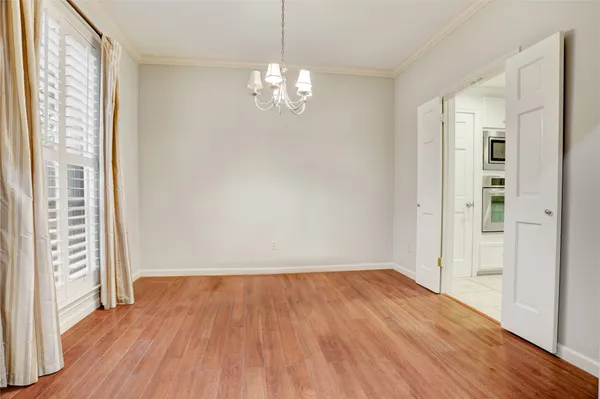 $3,100 | 7514 Olympia Drive, Houston, TX 77063