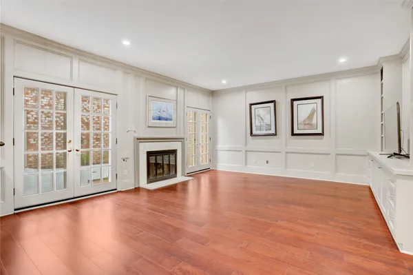 $3,100 | 7514 Olympia Drive, Houston, TX 77063