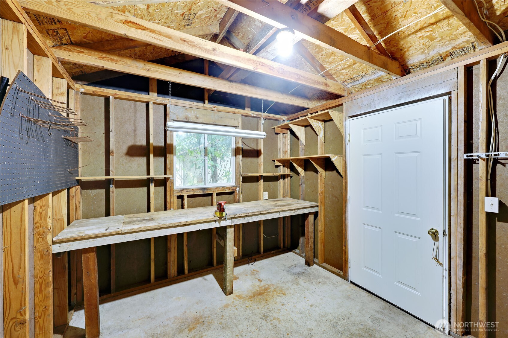 43 Rhody Court Chimacum, WA 98325 - Photo 6 of 37 a view of balcony with a table and chairs