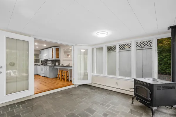$789,000 | 11 High Gate Lane, West Hartford, CT 06107