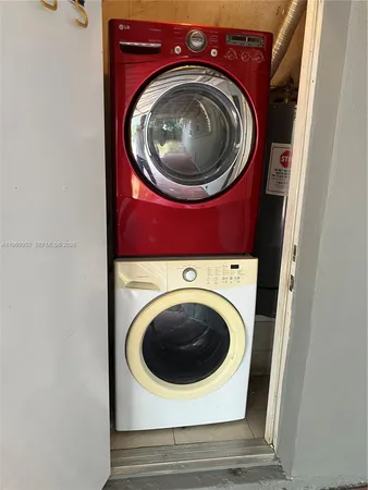 $2,400 | 5730 Southwest 37th Street, Davie, FL 33314