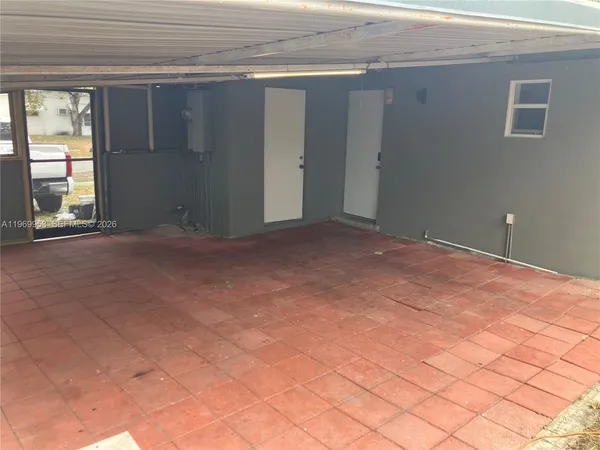 $2,400 | 5730 Southwest 37th Street, Davie, FL 33314
