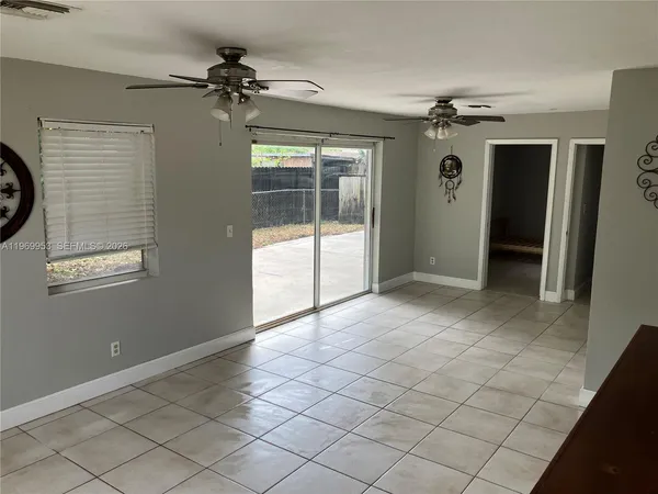$2,400 | 5730 Southwest 37th Street, Davie, FL 33314