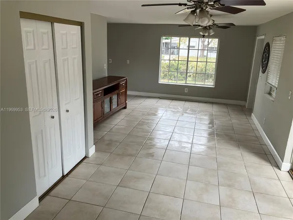 $2,400 | 5730 Southwest 37th Street, Davie, FL 33314