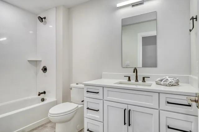 $869,900 | 62 Foundry Street, Unit 310, Wakefield, MA 01880