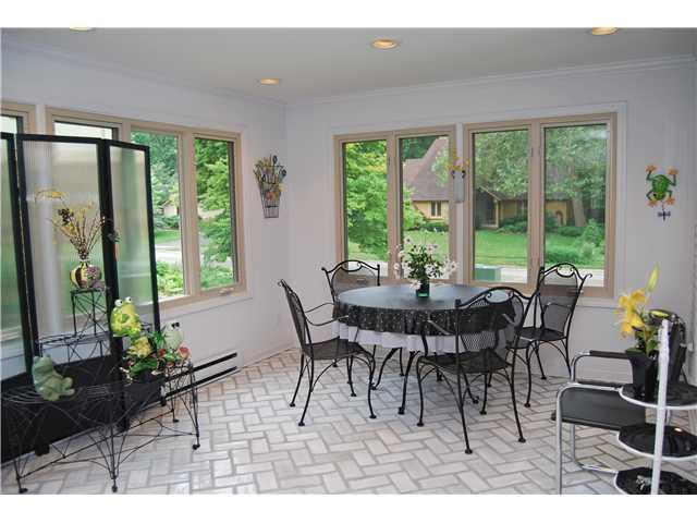 8215 Claridge Road Indianapolis, IN 46260 - Photo 10 of 12 Gallery Image 10