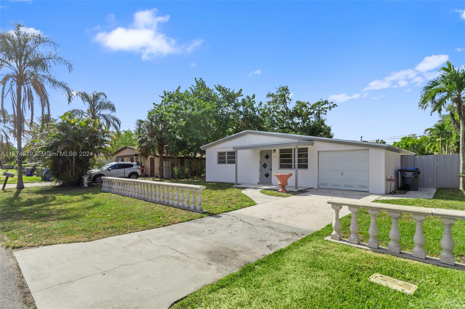 5630 Simms Street Hollywood, FL 33021 - Photo 2 of 29