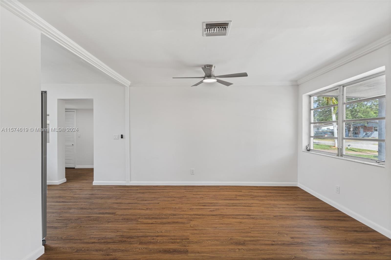 5630 Simms Street Hollywood, FL 33021 - Photo 10 of 29