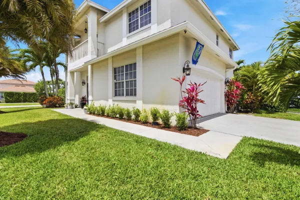 $4,800 | 101 Mill Pond Lane, Royal Palm Beach, FL 33411