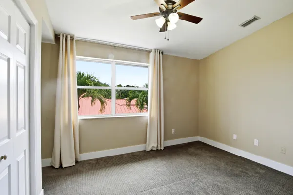 $4,800 | 101 Mill Pond Lane, Royal Palm Beach, FL 33411