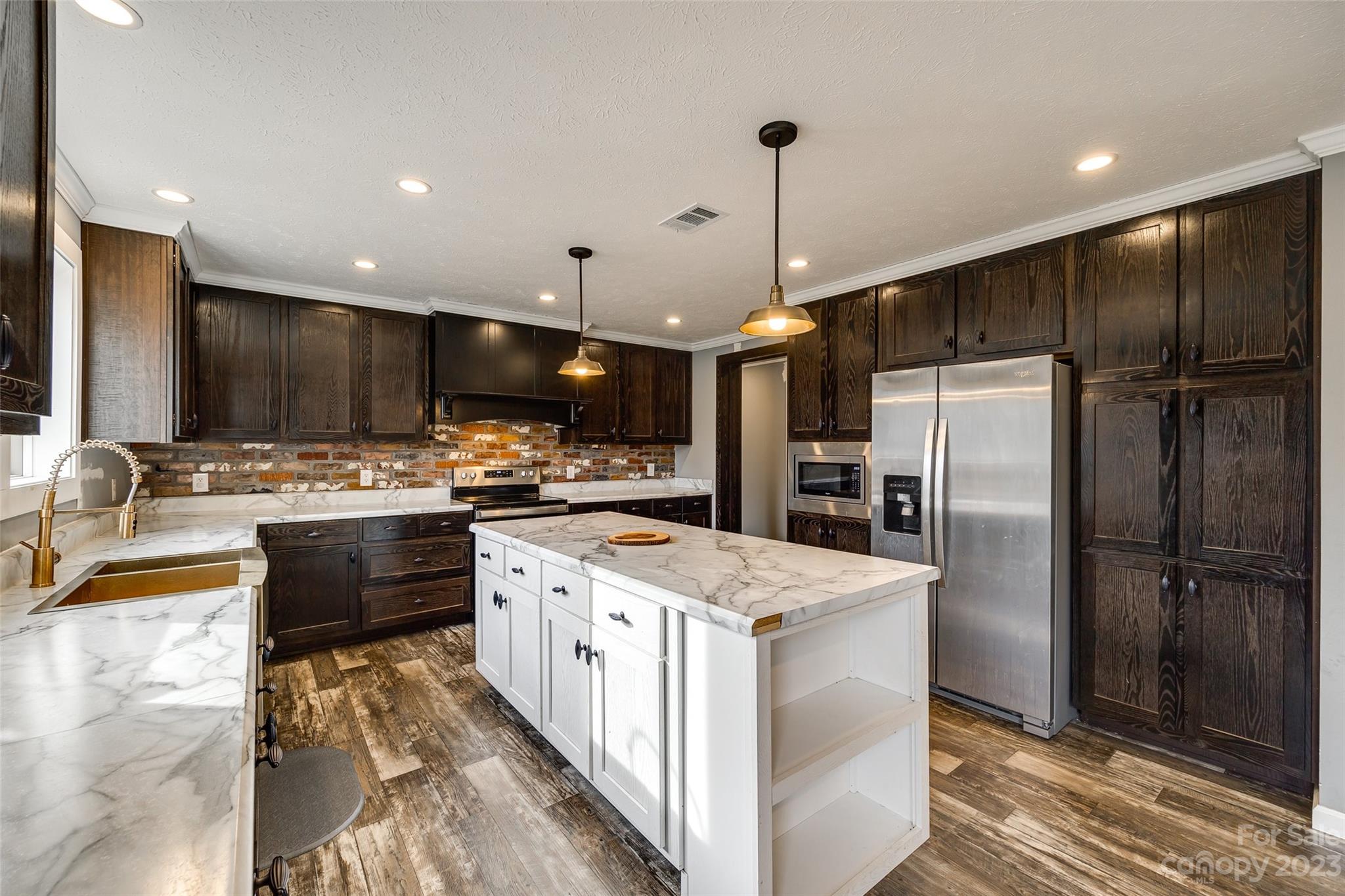 2193 Catawba River Road Fort Lawn, SC 29714 - Photo 9 of 27 Gallery Image 9
