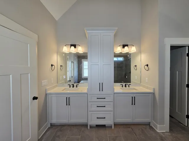 $649,900 | 9888 Trestle Circle, Unit 49, Ooltewah, TN 37363