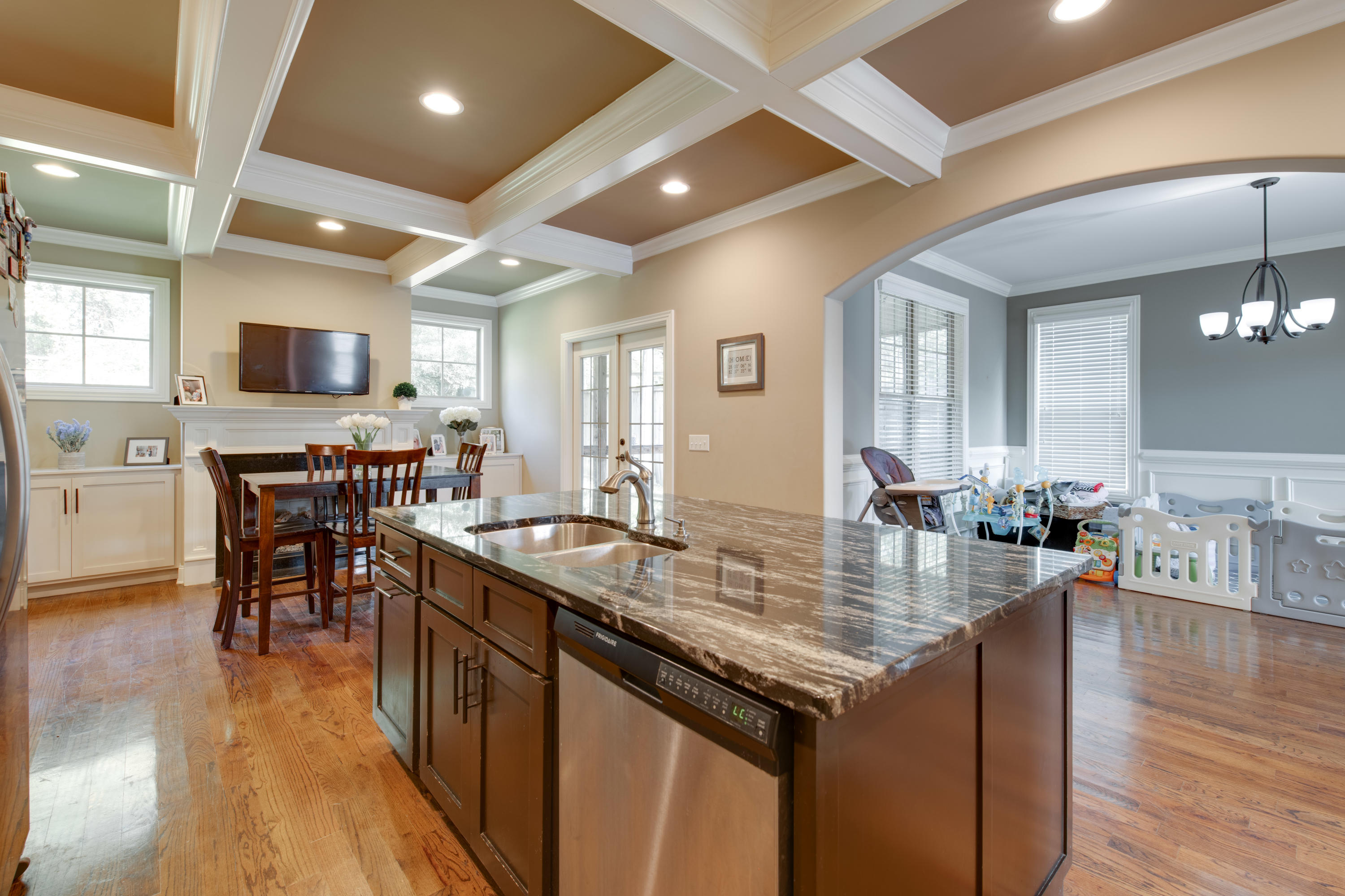 823 Spindle Court Chattanooga, TN 37421 - Photo 8 of 24 3608E7CC-5B99-419D-8EB7-B0C0D9E25F63