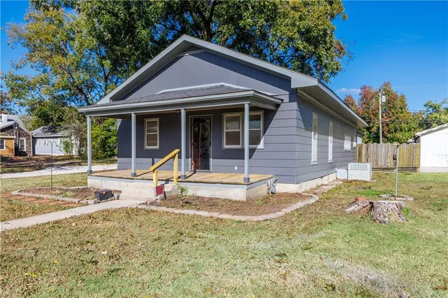$139,000 | 708 Mill Street, Neodesha, KS 66757