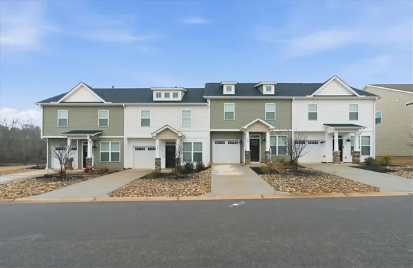 $245,000 | 427 Bee Cv Way, Pendleton, SC 29670