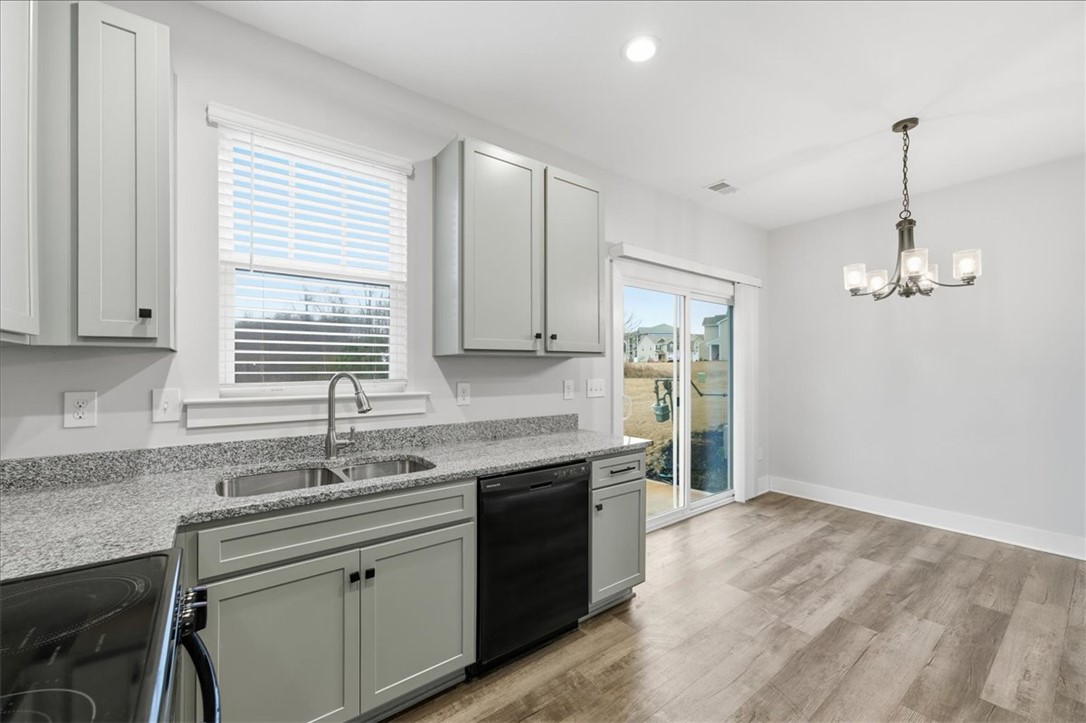 427 Bee Cv Way Pendleton, SC 29670 - Photo 12 of 33