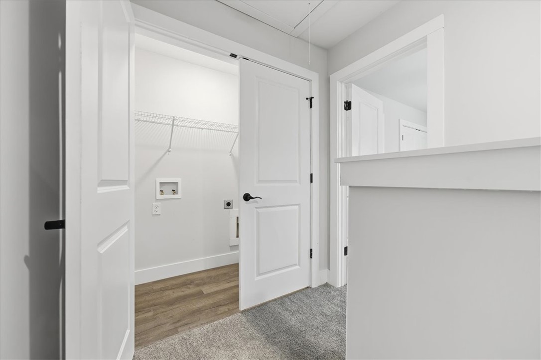 427 Bee Cv Way Pendleton, SC 29670 - Photo 21 of 33 Laundry Closet