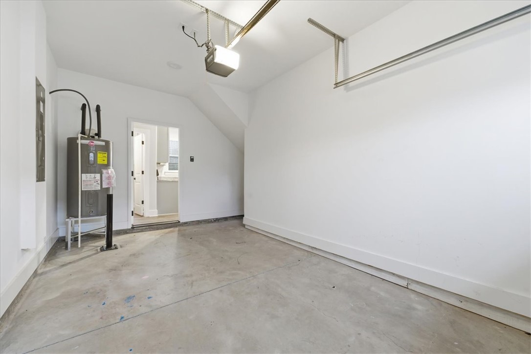 427 Bee Cv Way Pendleton, SC 29670 - Photo 27 of 33 One Car