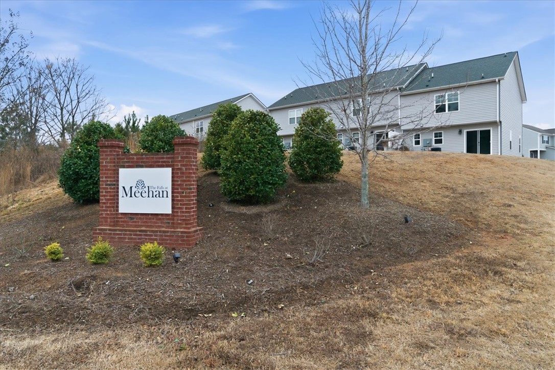 427 Bee Cv Way Pendleton, SC 29670 - Photo 3 of 33