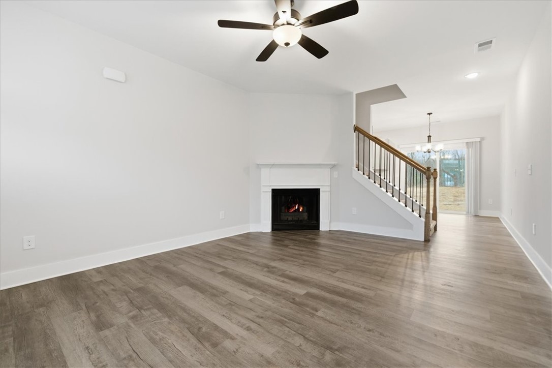 427 Bee Cv Way Pendleton, SC 29670 - Photo 8 of 33