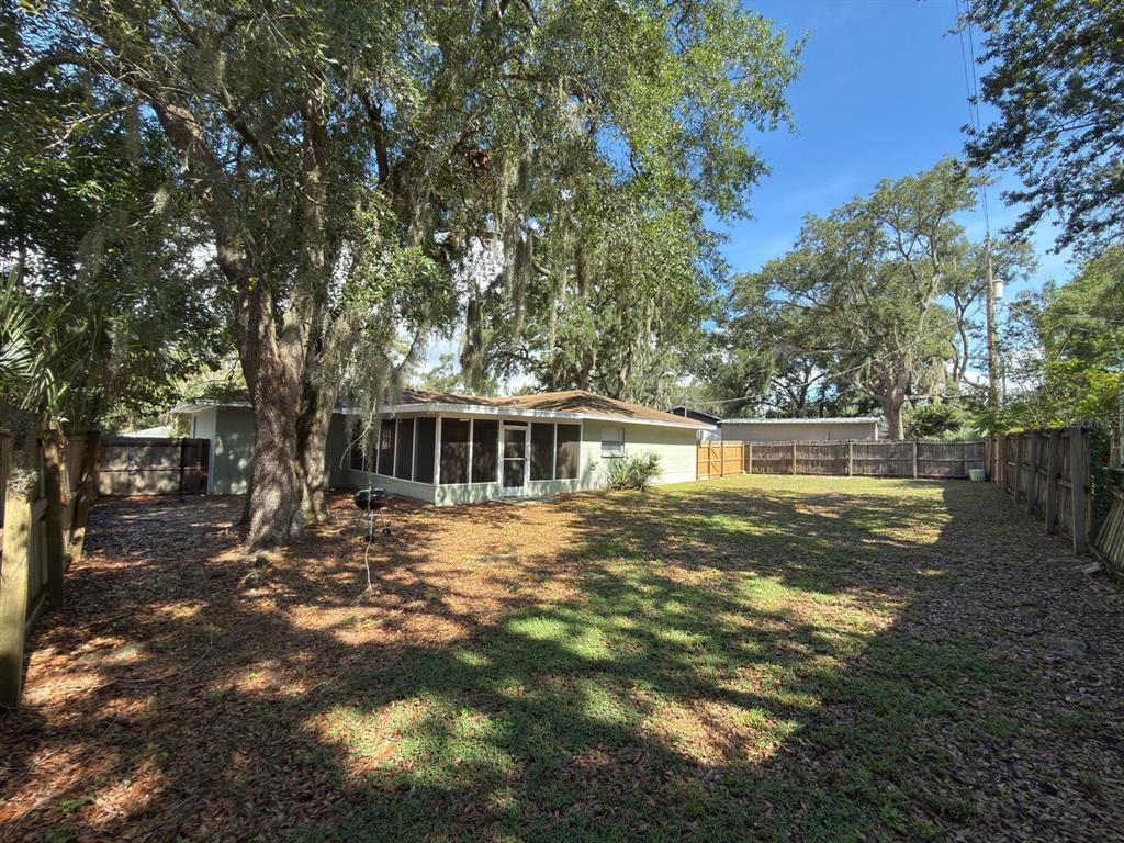 2209 Boxwood Way Brandon, FL 33511 - Photo 18 of 25
