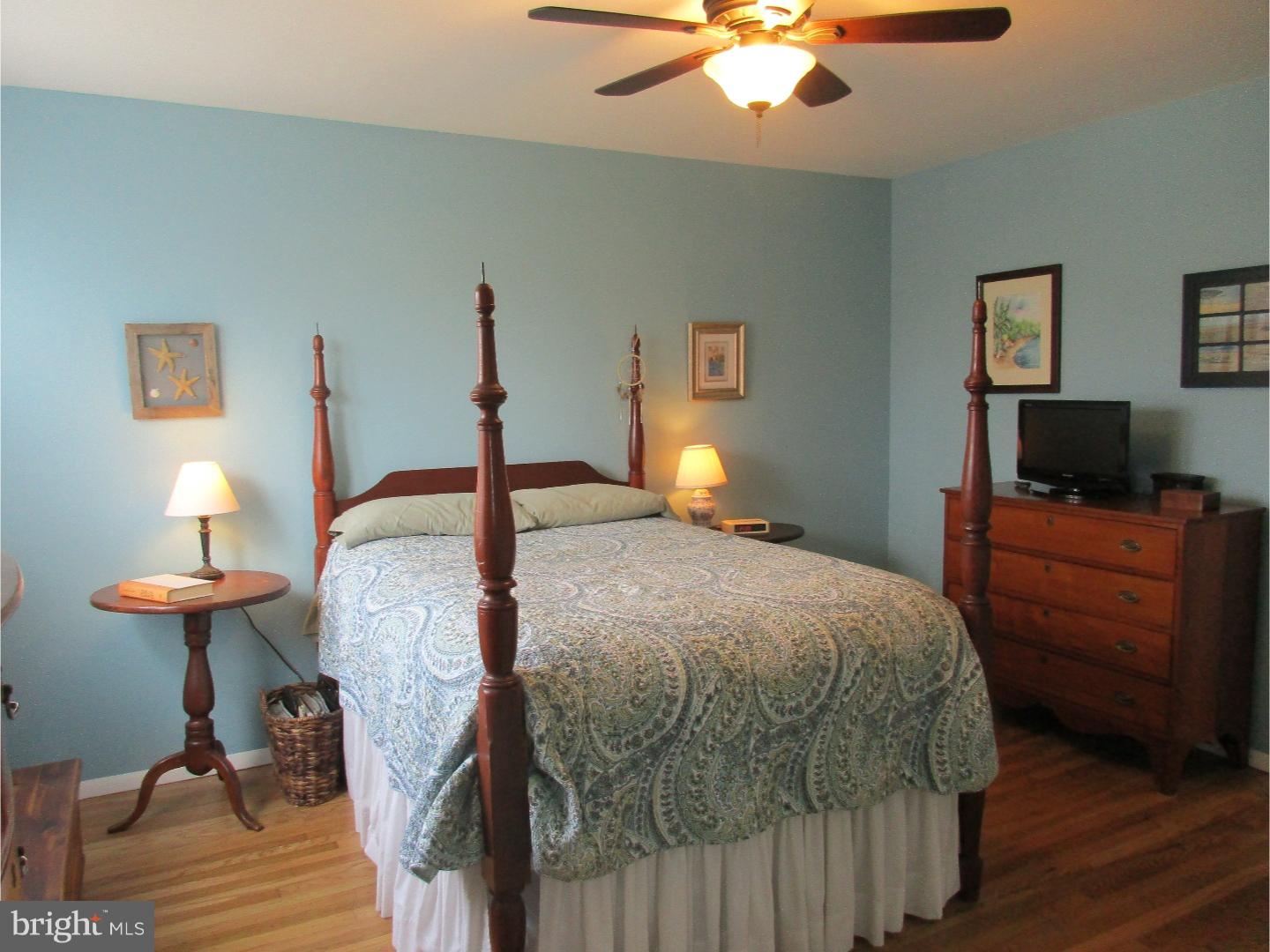 215 Round Hill Road Voorhees, NJ 08043 - Photo 13 of 21
