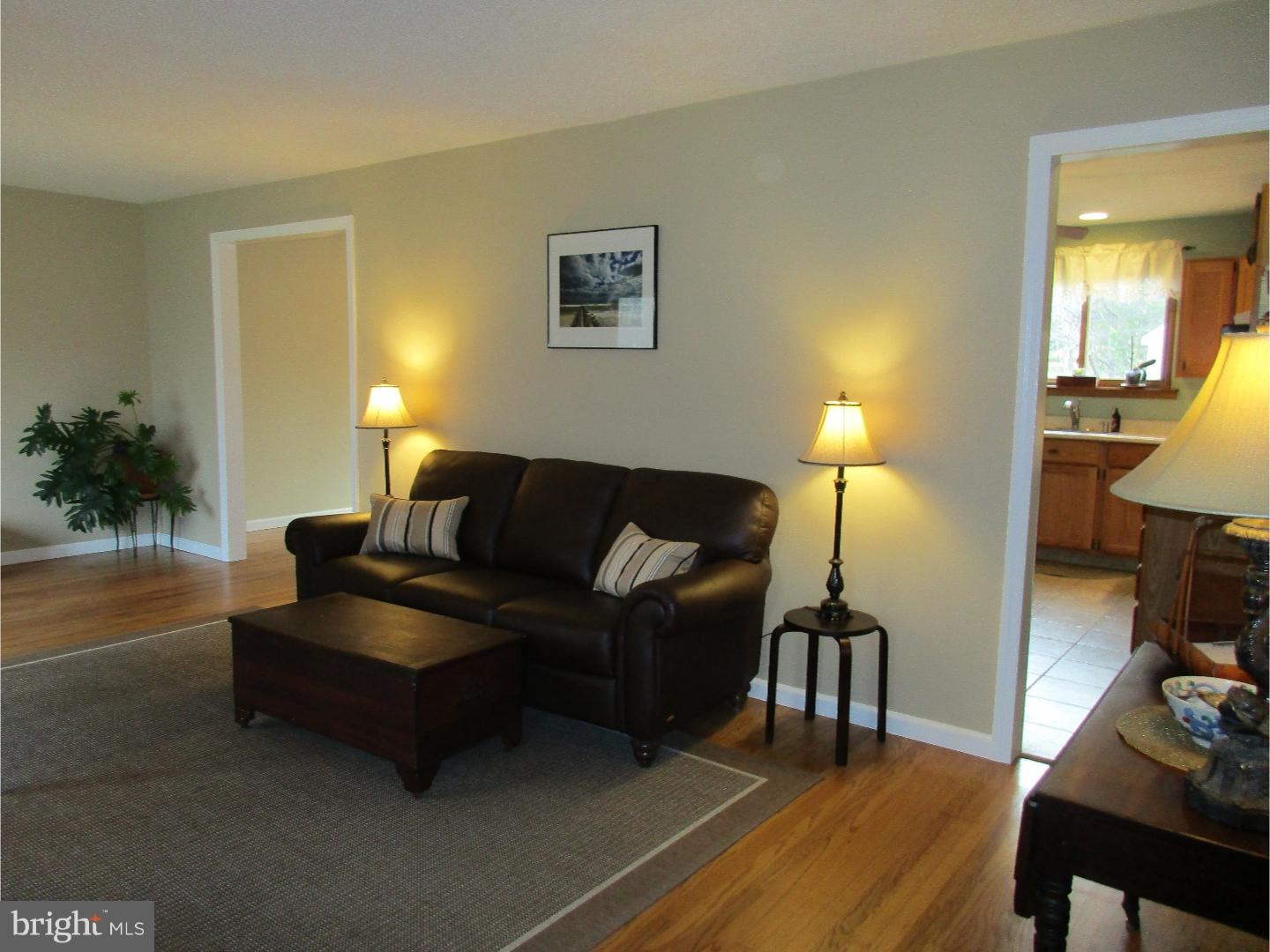 215 Round Hill Road Voorhees, NJ 08043 - Photo 4 of 21
