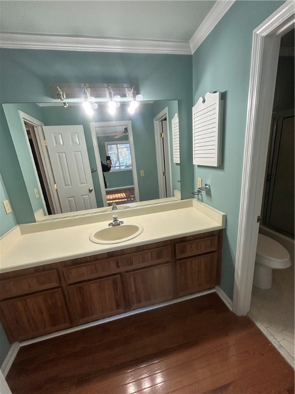 1002 Ocean Boulevard, Unit 1002 St. Simons Island, GA 31522 - Photo 19 of 25 Master BR Vanity